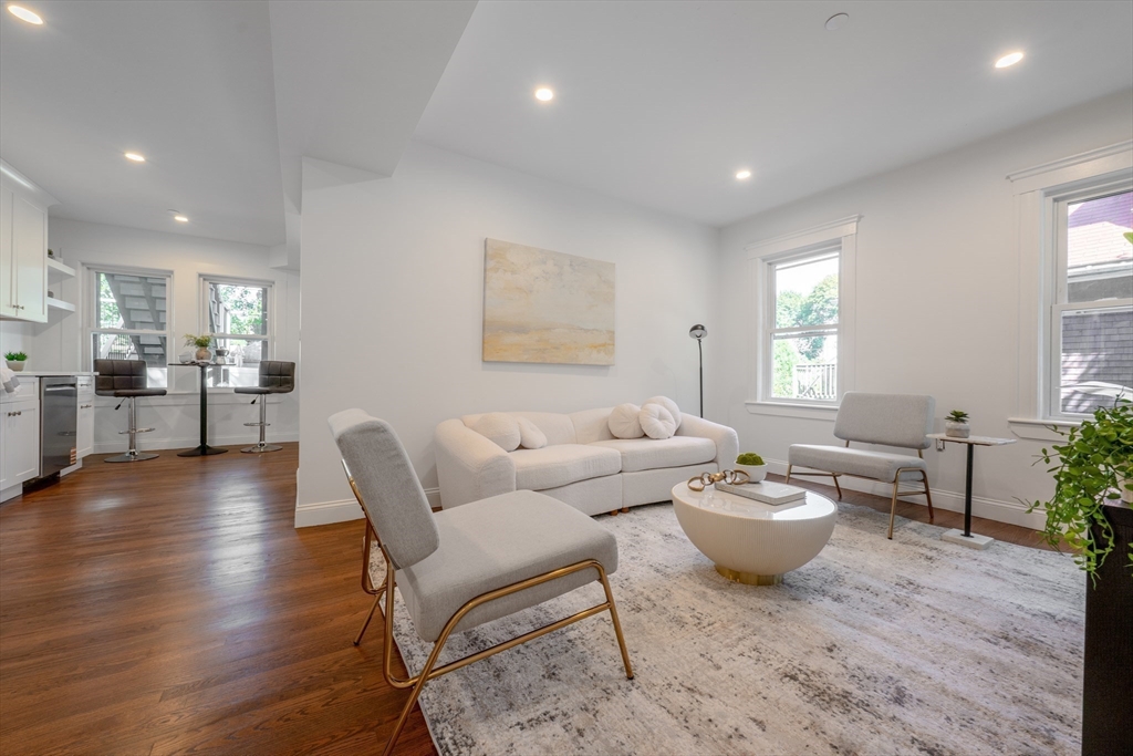 108 Florence Street # 2