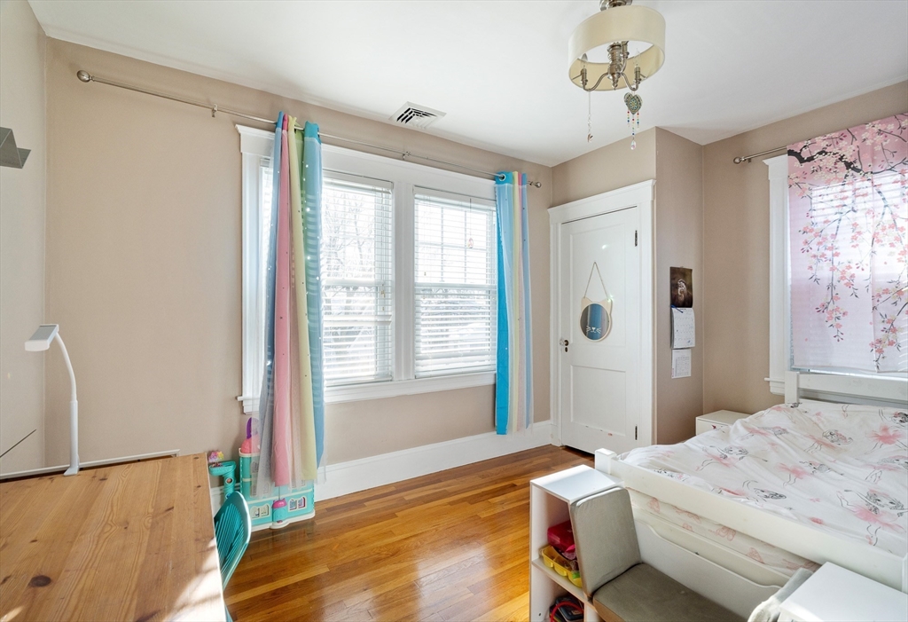 305 Webster St. # 2