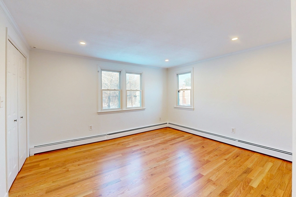 23 Rocky Hill Rd
