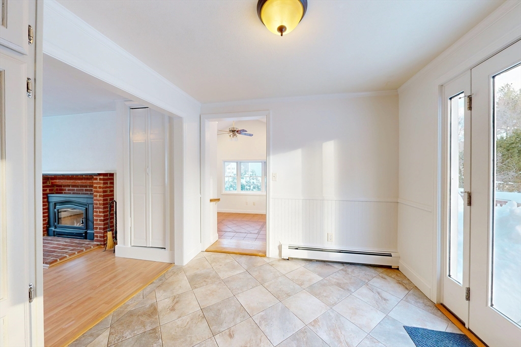 23 Rocky Hill Rd