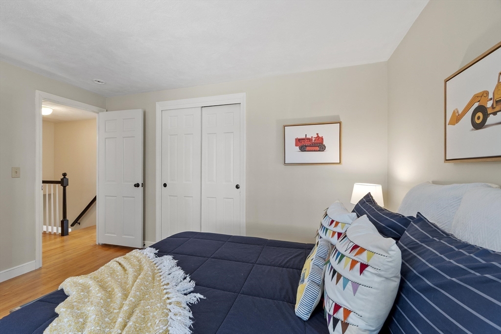 1 Carlton Dr