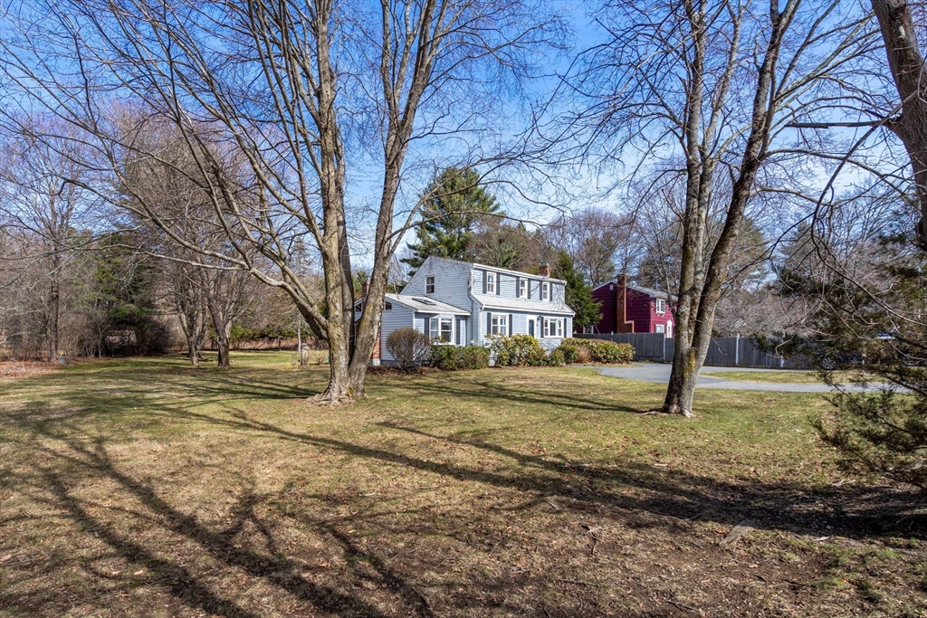 483 S Main St