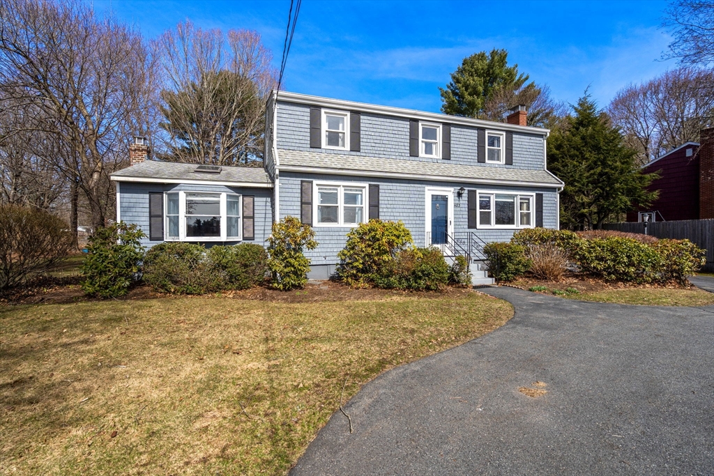 483 S Main St