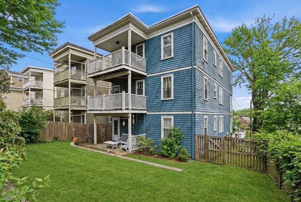 85 Jamaica Street # 3