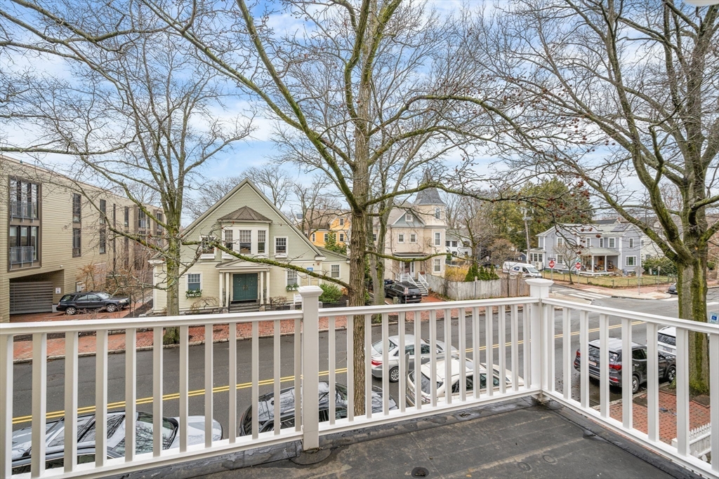 10 Beech St # 3