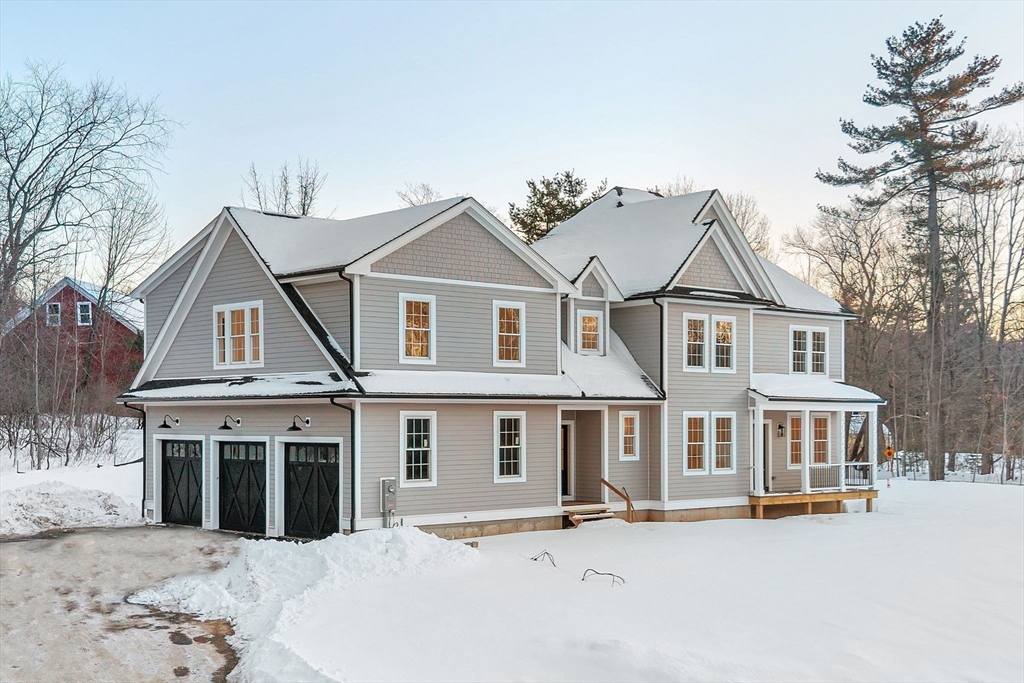 11 Sanders Lane