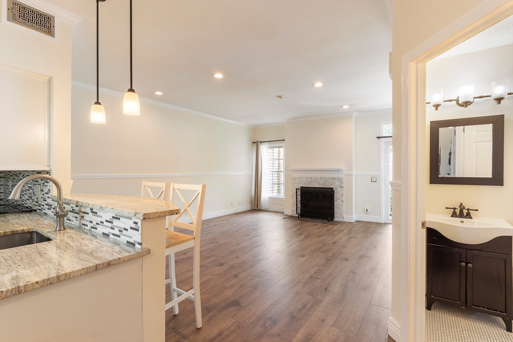73 Bradford Commons Ln. # 73