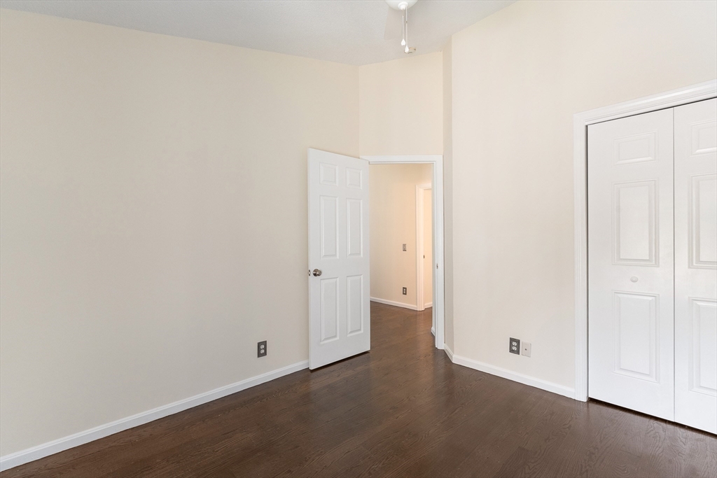 73 Bradford Commons Ln. # 73