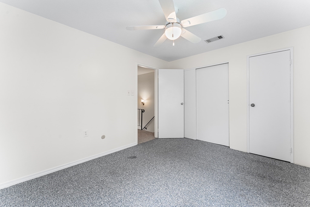 42 Village Brook Ln # 42