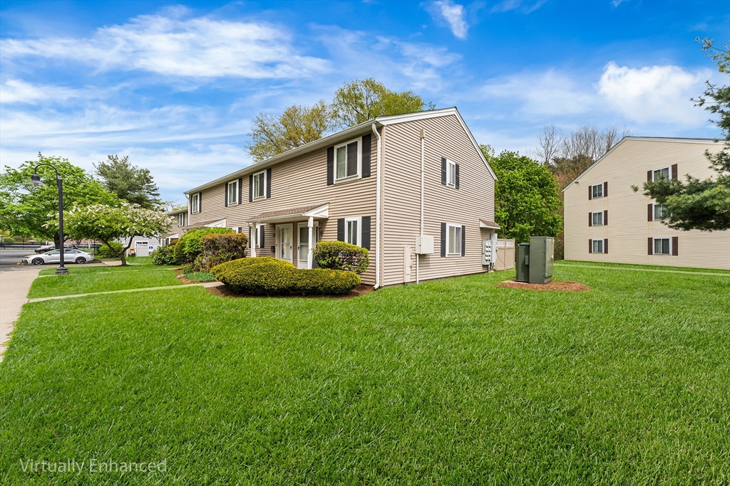 42 Village Brook Ln # 42