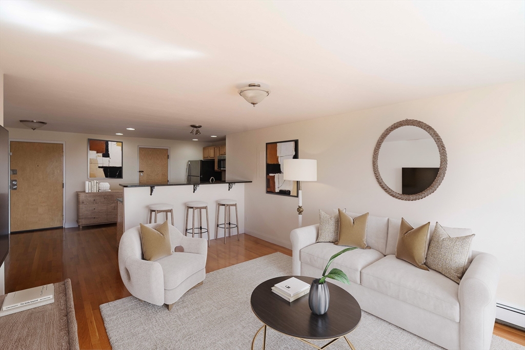 44 Lafayette Ave. # 308