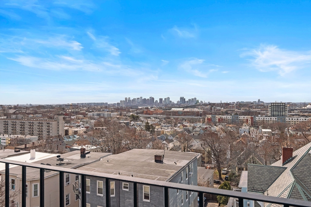44 Lafayette Ave. # 308