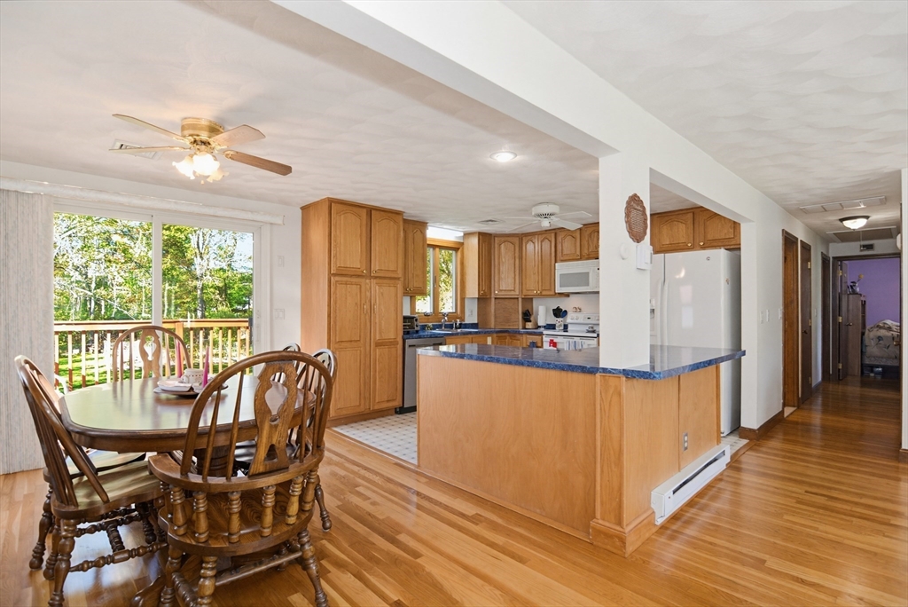 37 Cresthaven Drive