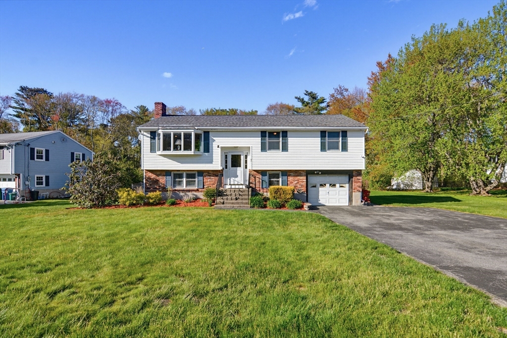 37 Cresthaven Drive