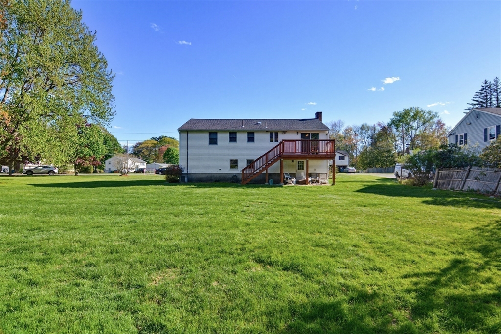 37 Cresthaven Drive