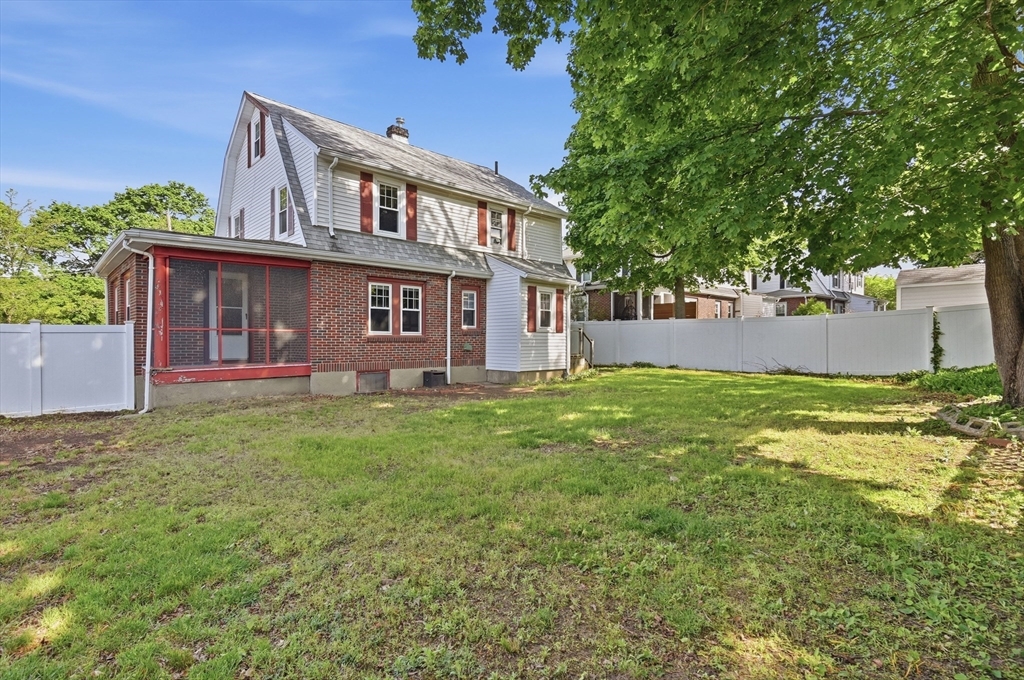 189 Playstead Road
