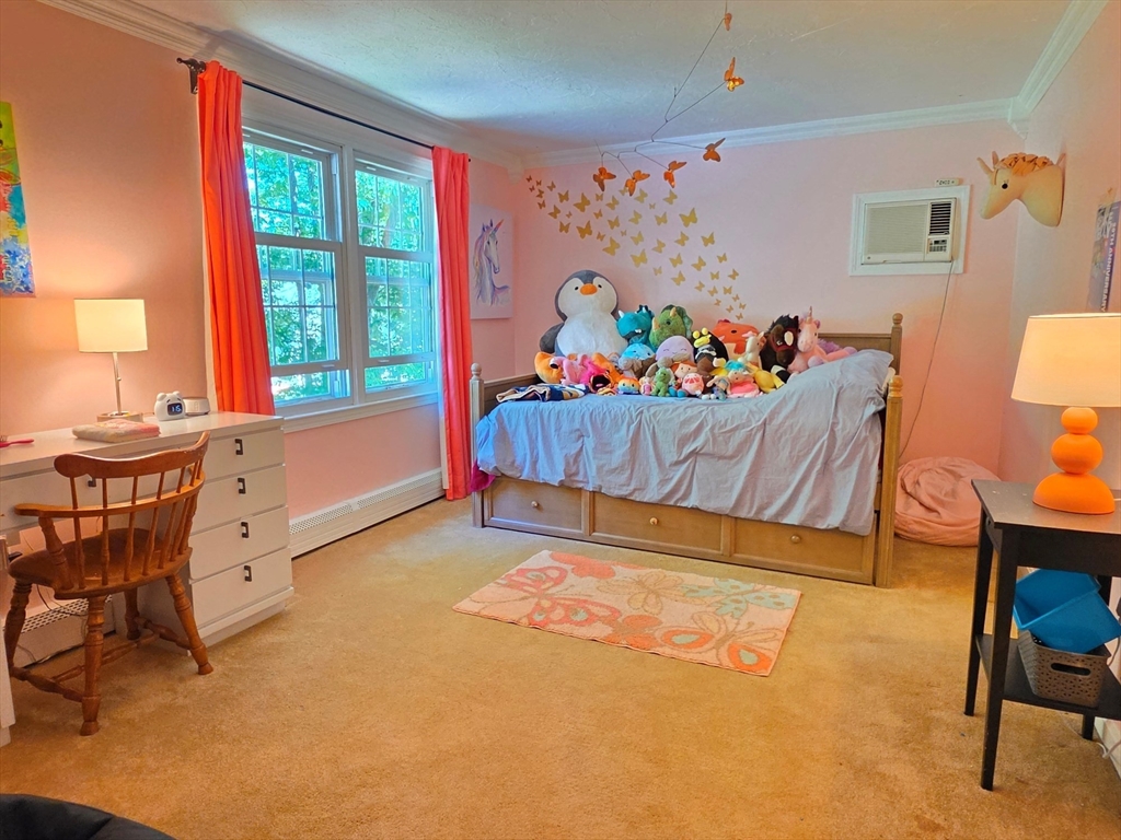 7 Whippoorwill Ln
