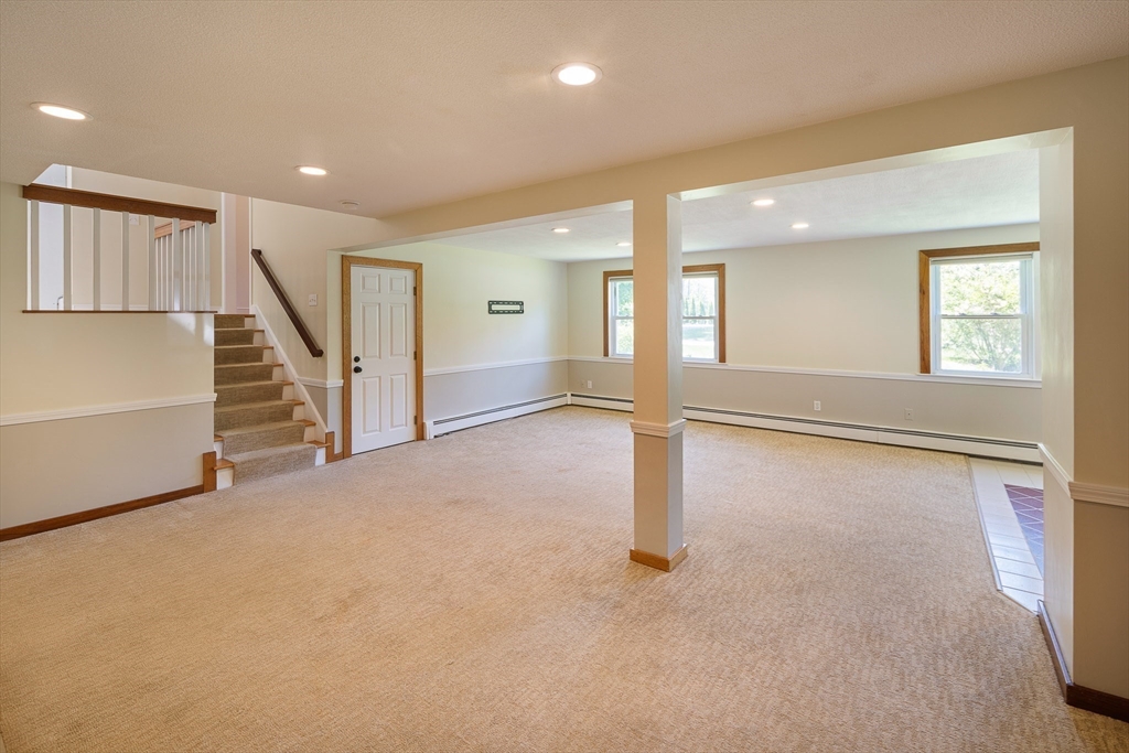 7 Banbury Dr.