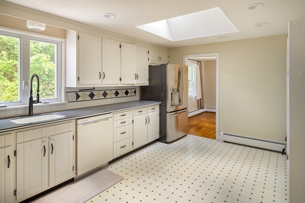 7 Banbury Dr.