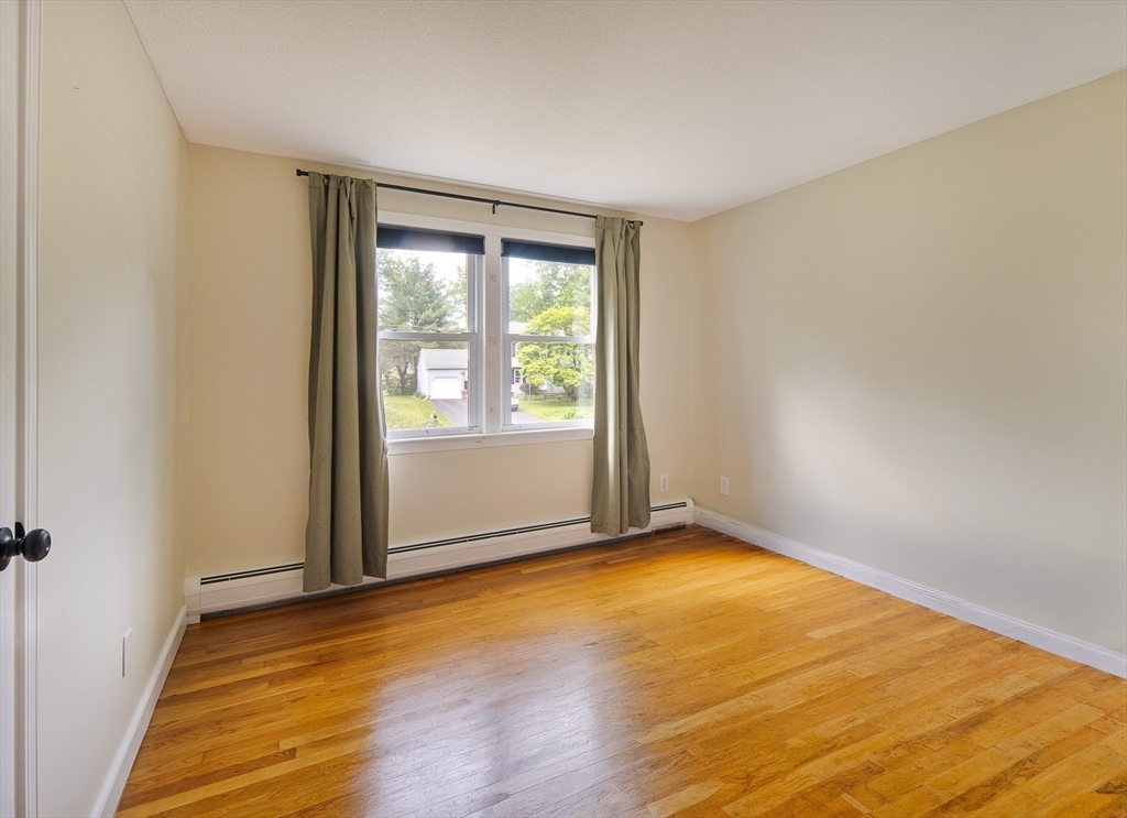 7 Banbury Dr.