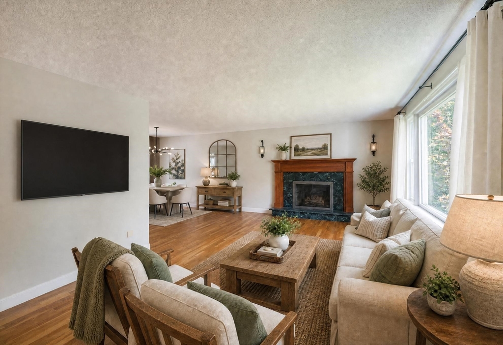7 Banbury Dr.
