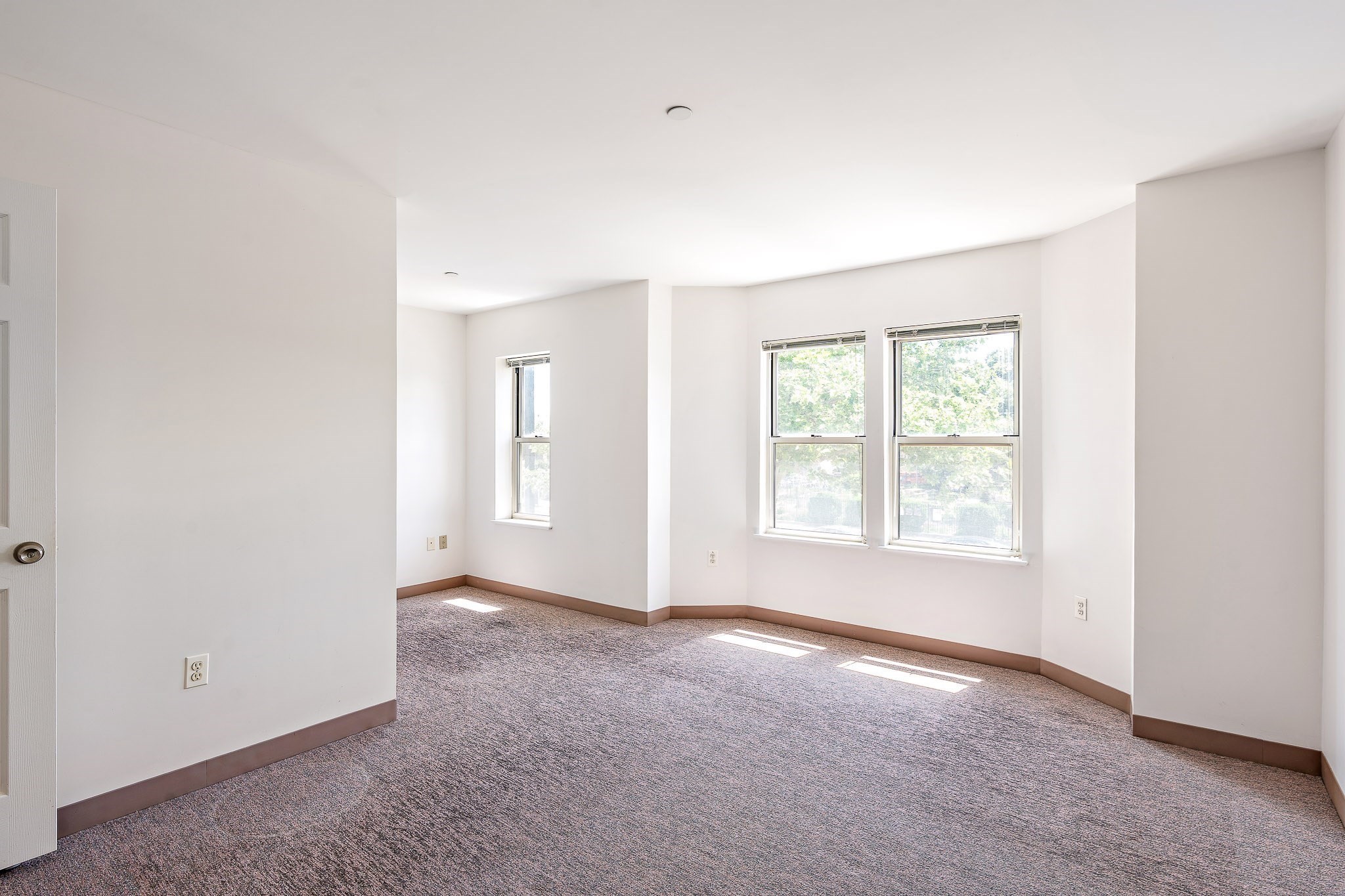 955 Tremont St. # 1