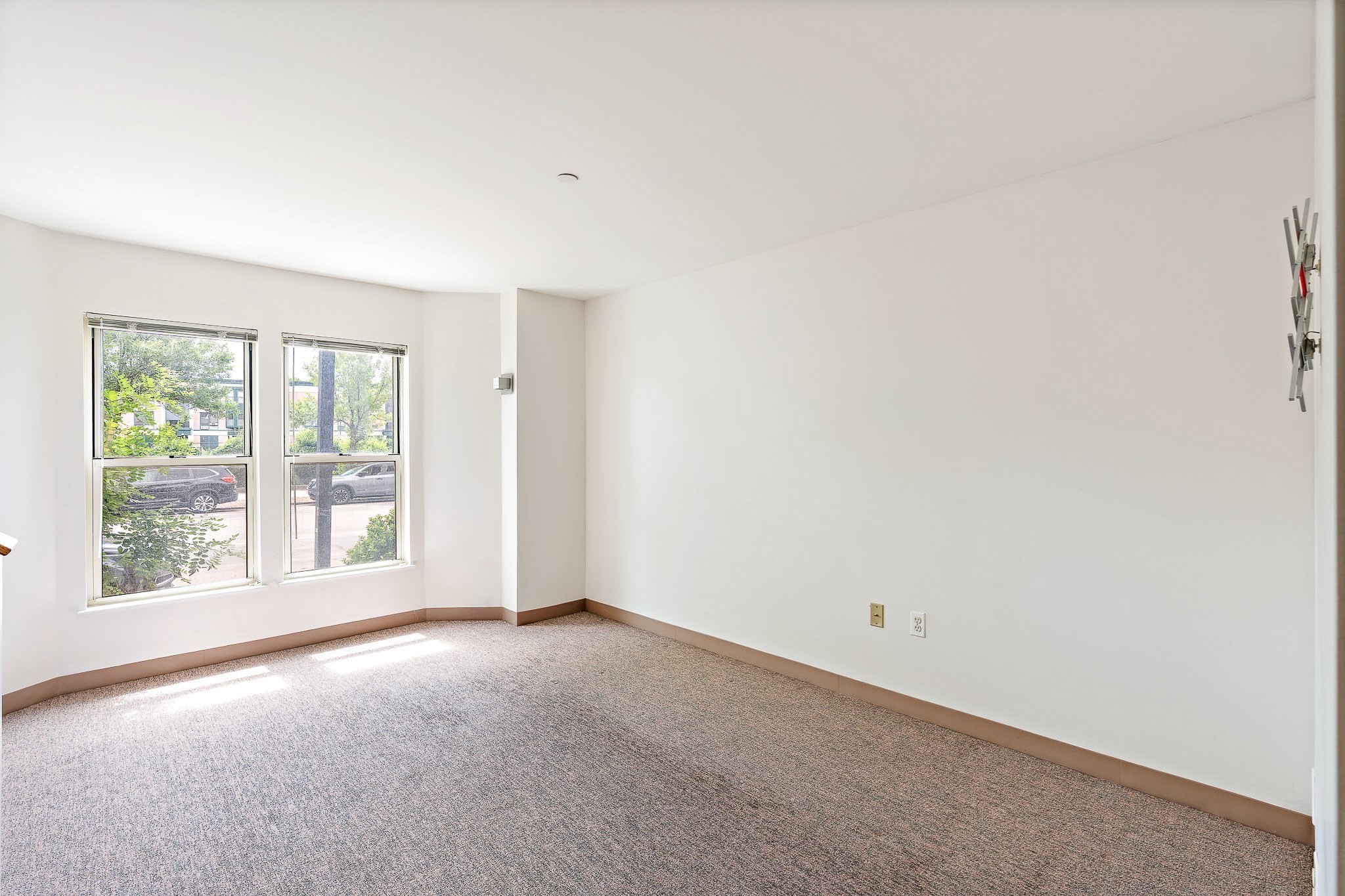 955 Tremont St. # 1