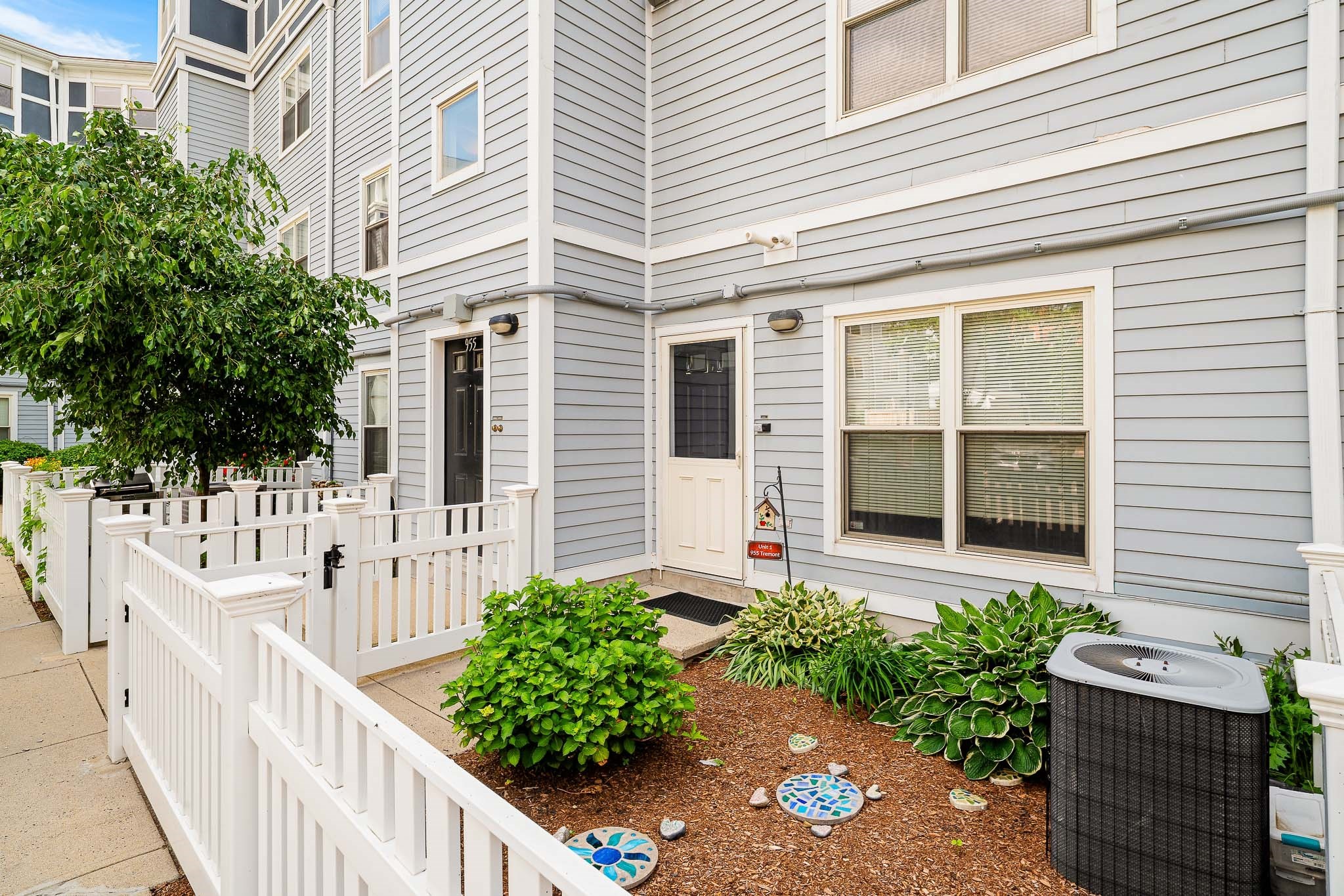 955 Tremont St. # 1