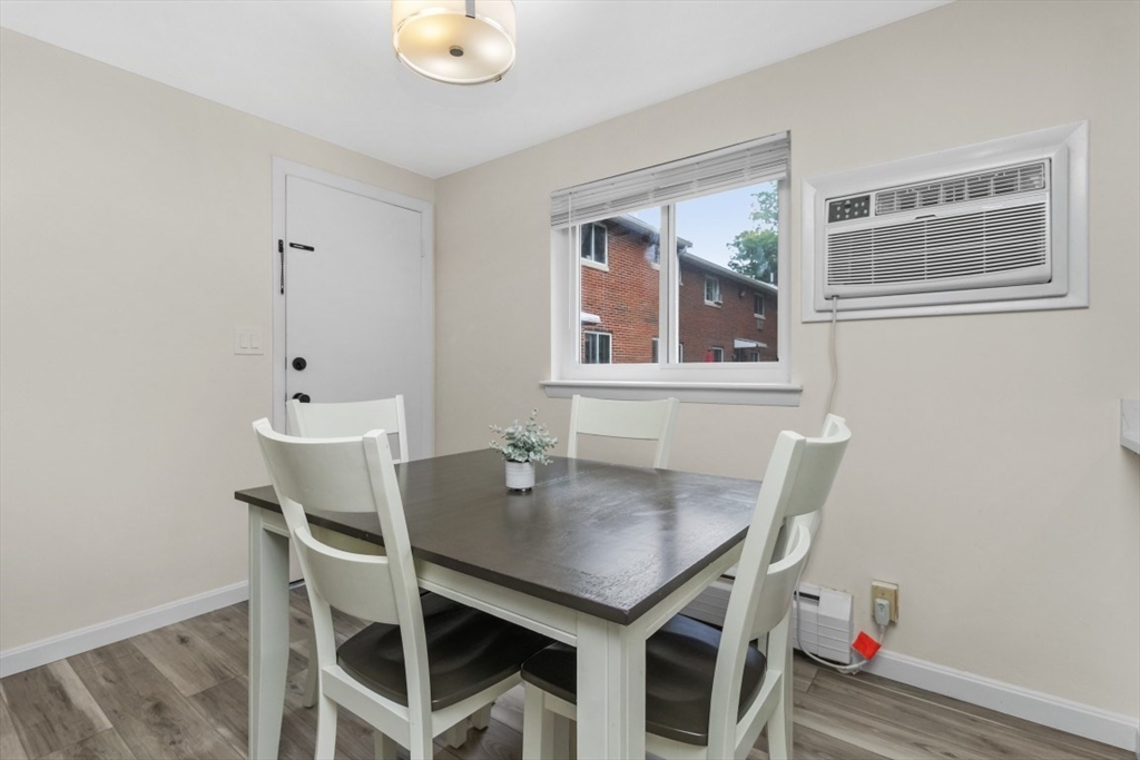 208 Bishop Dr # 208