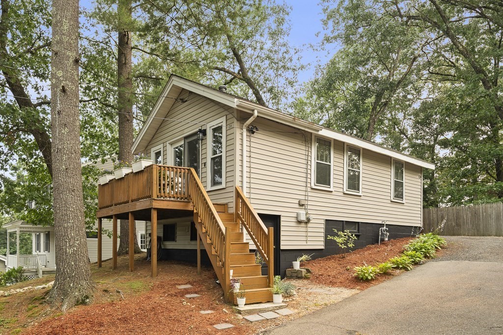 36 Elm Rd.