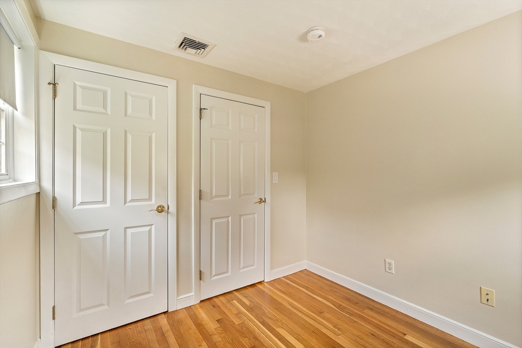 15 Walnut St. # 15