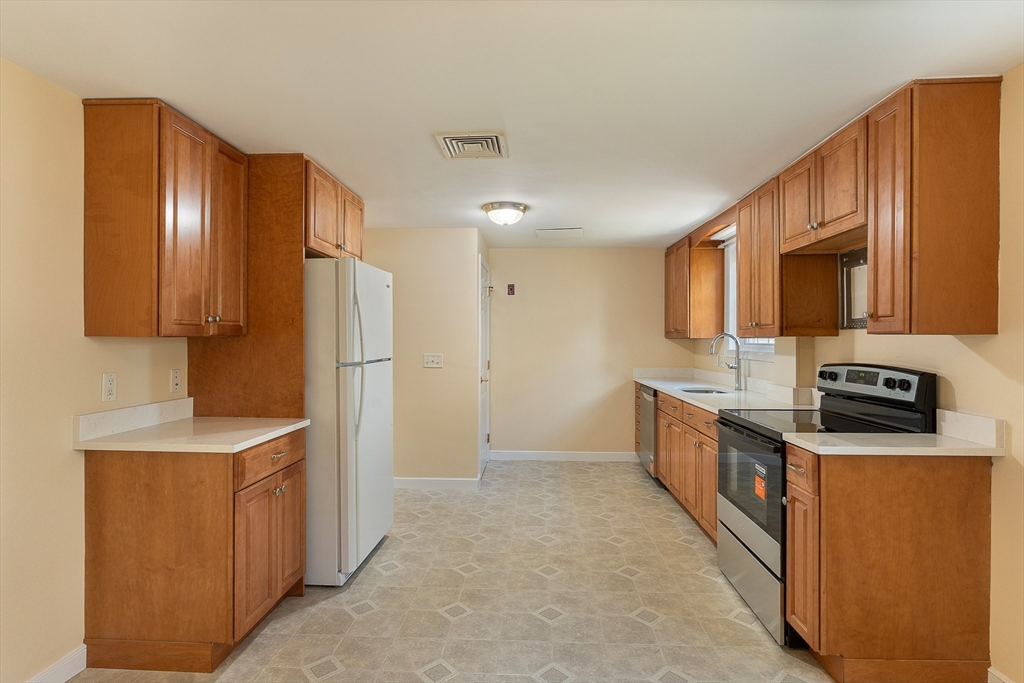 15 Walnut St. # 15