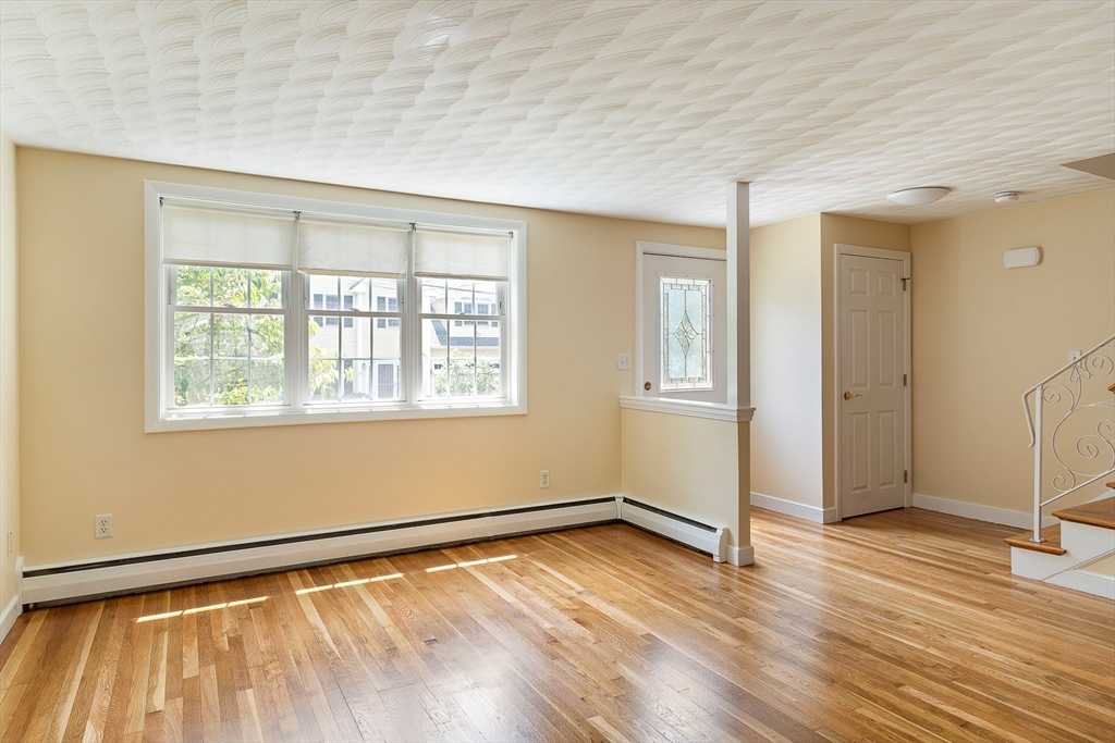 15 Walnut St. # 15