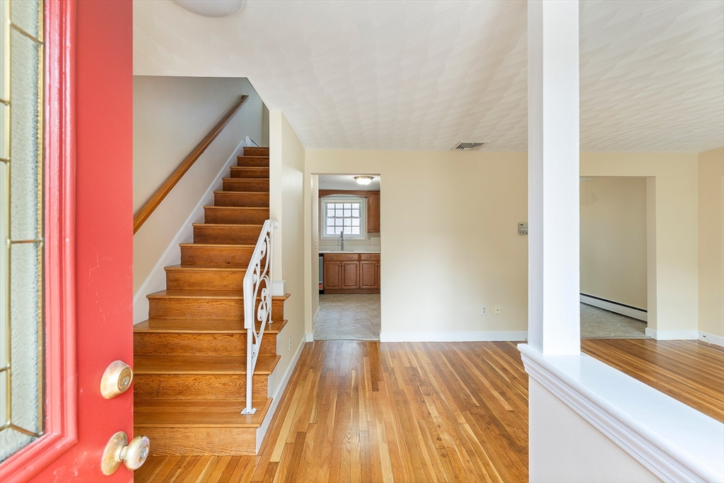 15 Walnut St. # 15