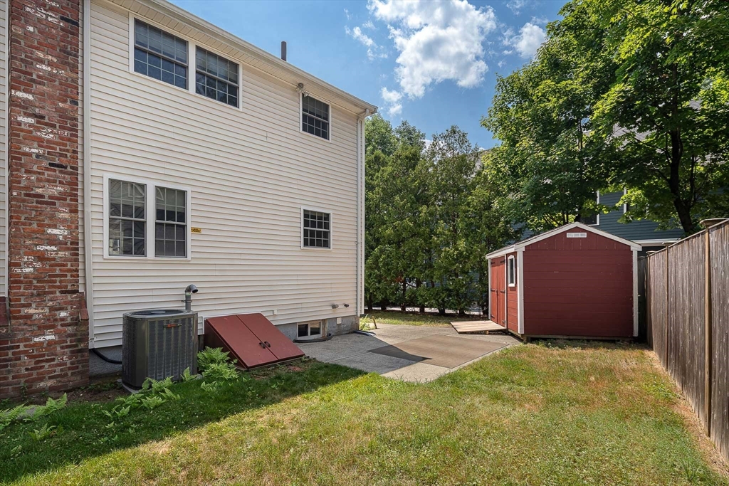 15 Walnut St. # 15