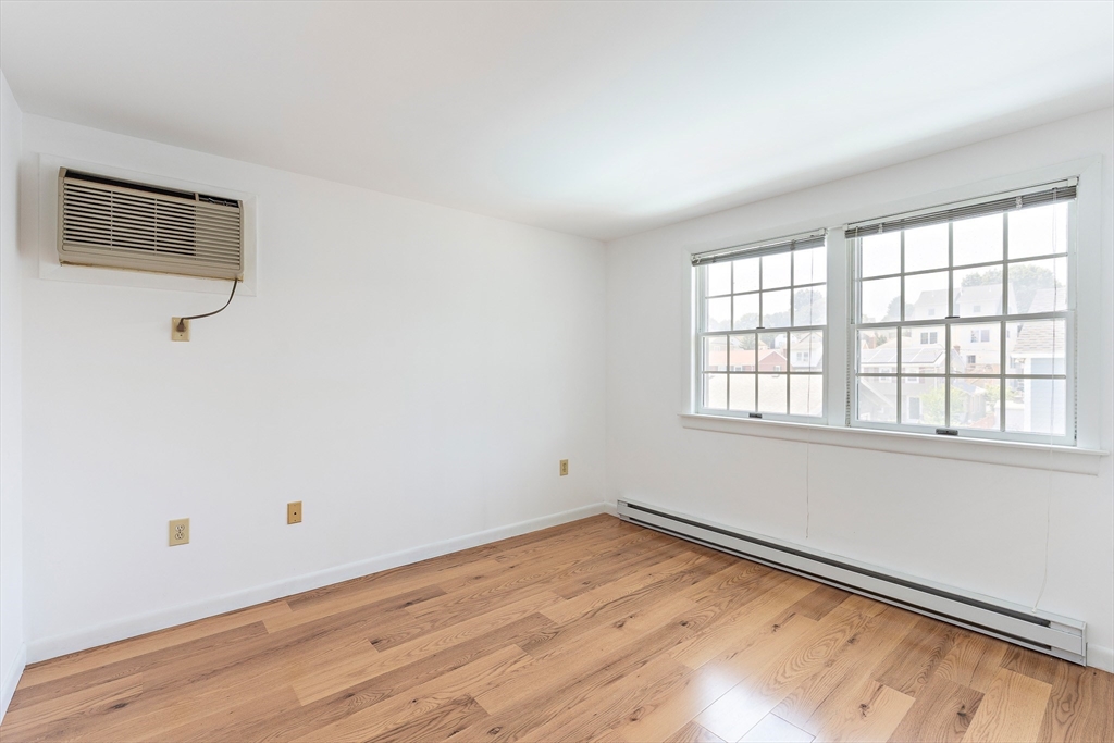 49R Ashton St. # 49R
