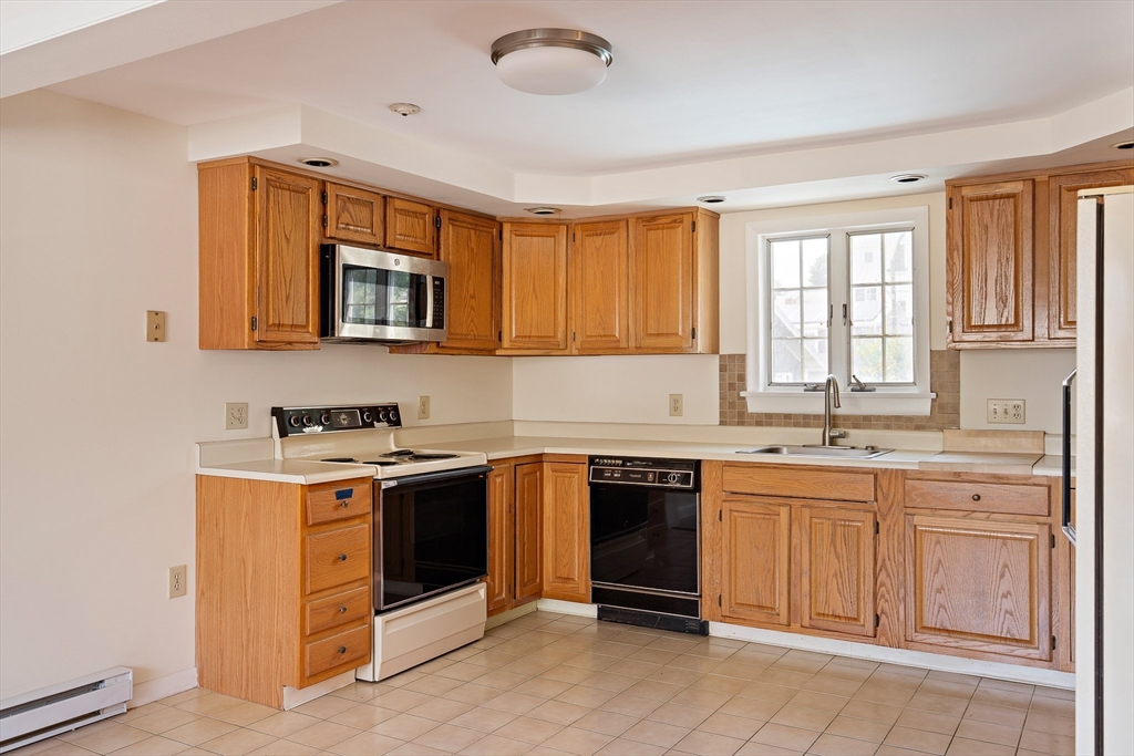 49R Ashton St. # 49R