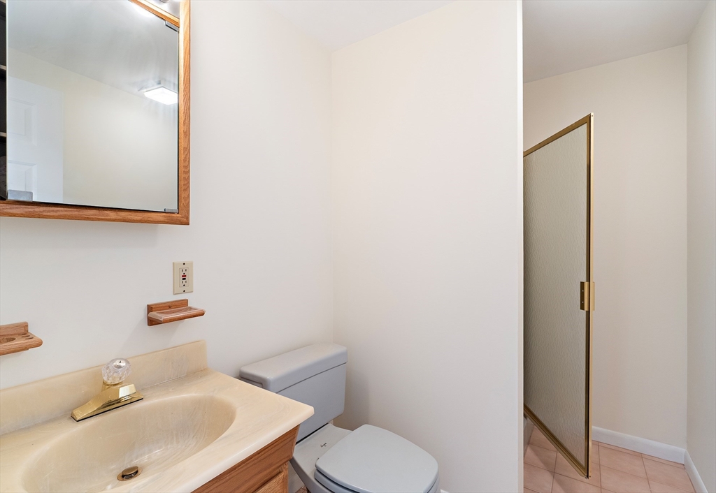 49R Ashton St. # 49R