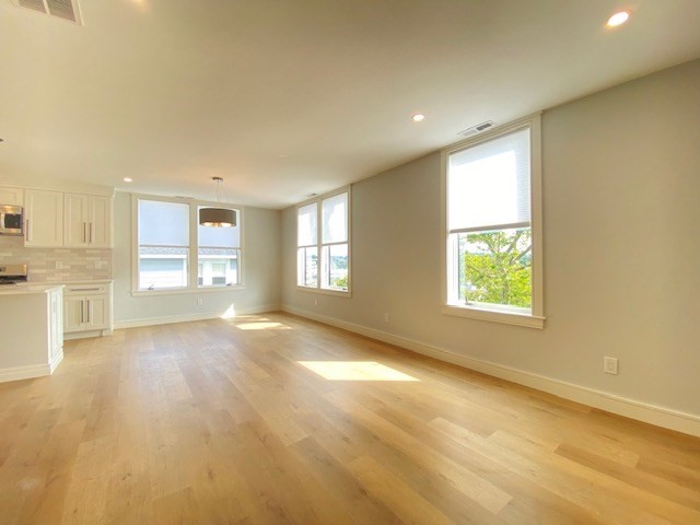 92 Walnut Street # 2