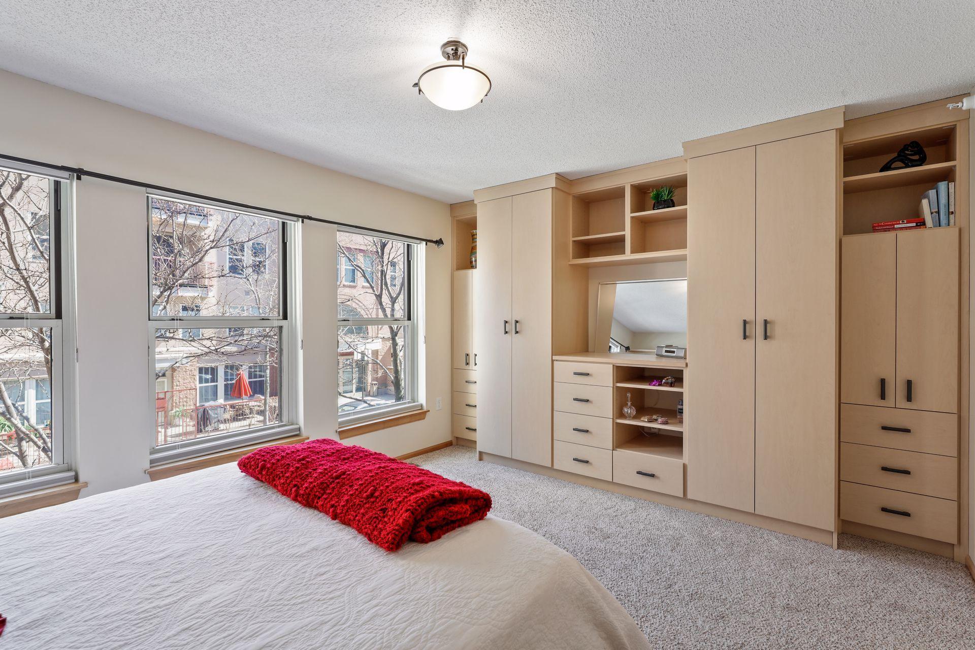 560 N 2nd Street Unit: 140