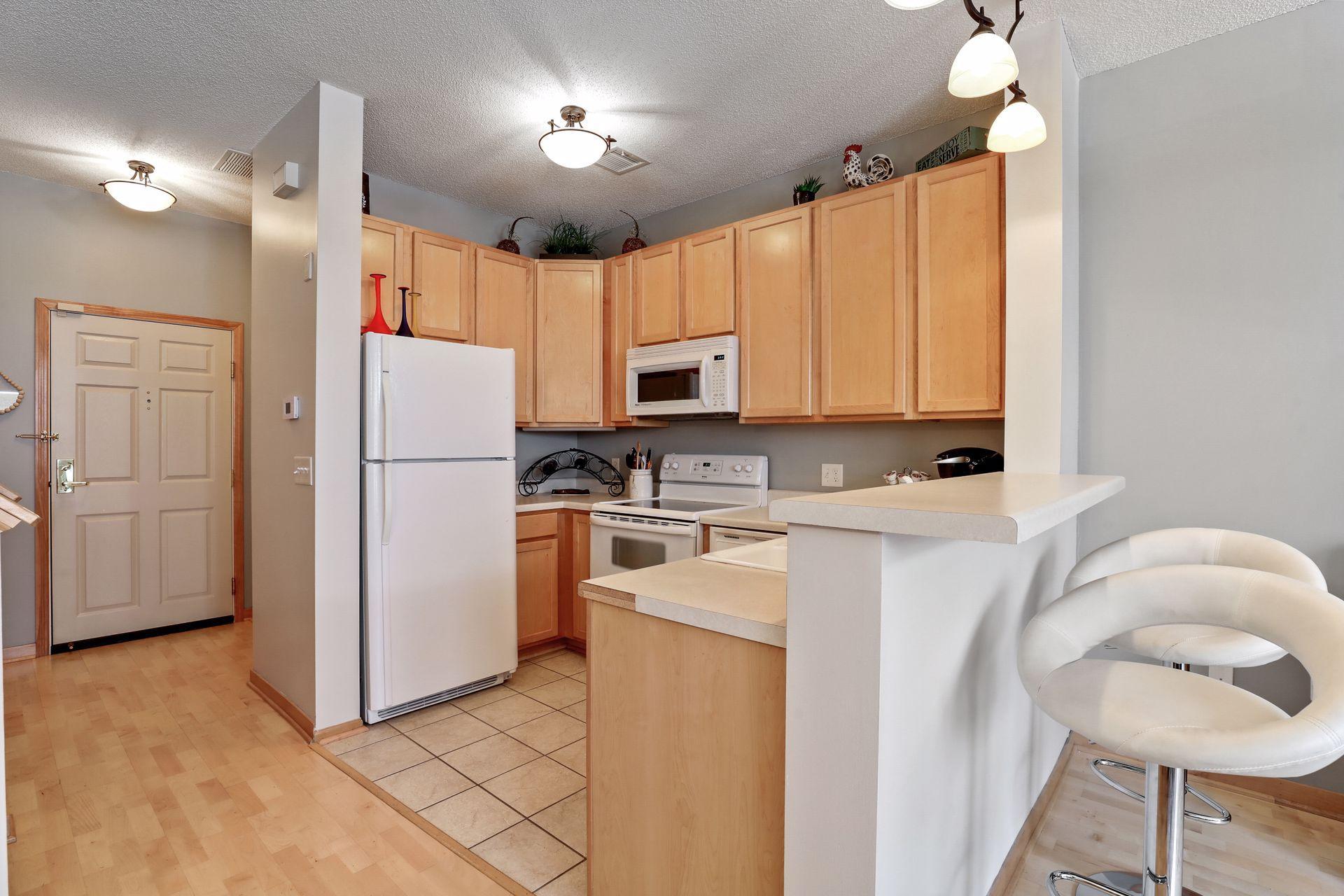 560 N 2nd Street Unit: 140
