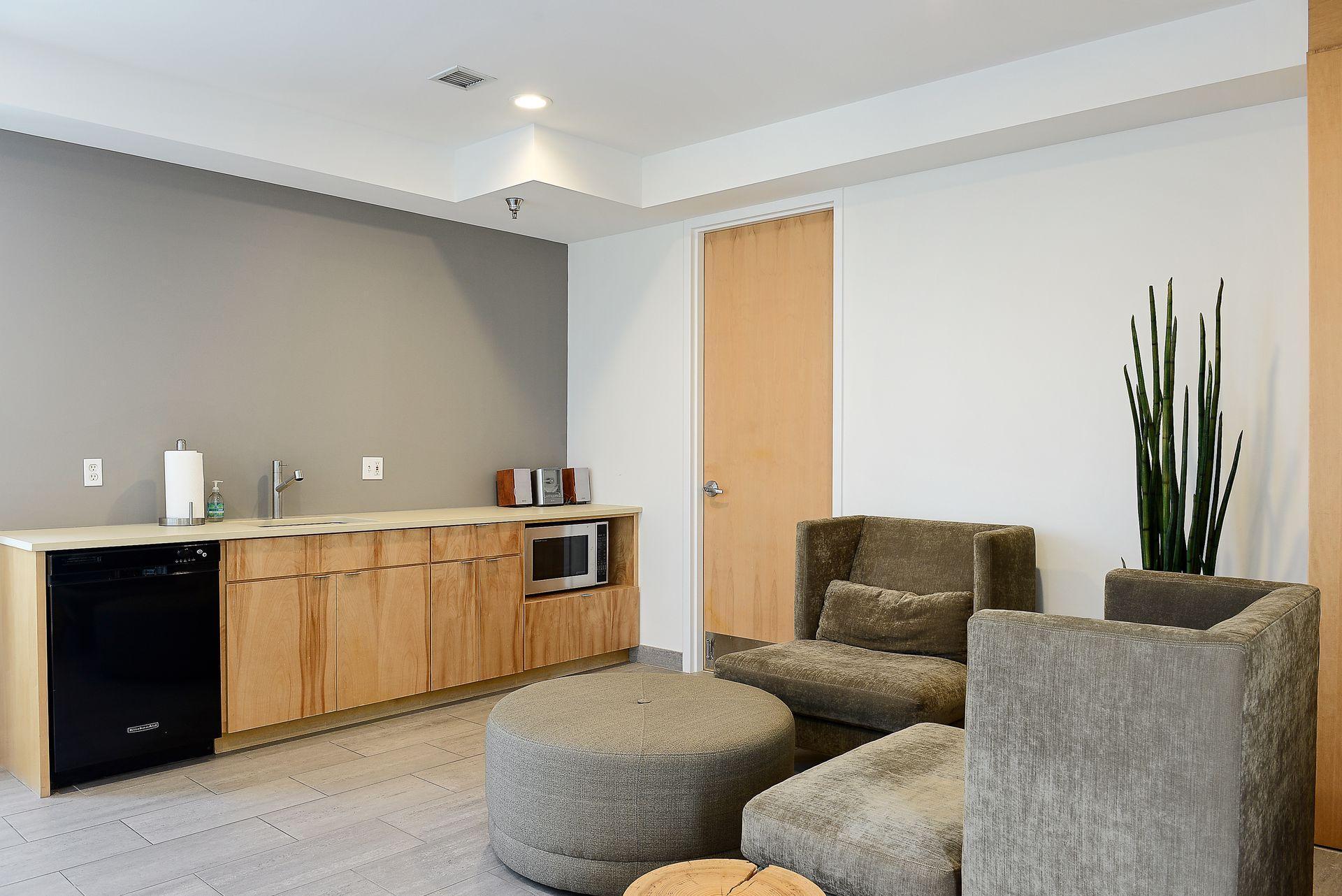 600 S 2nd Street Unit: S108