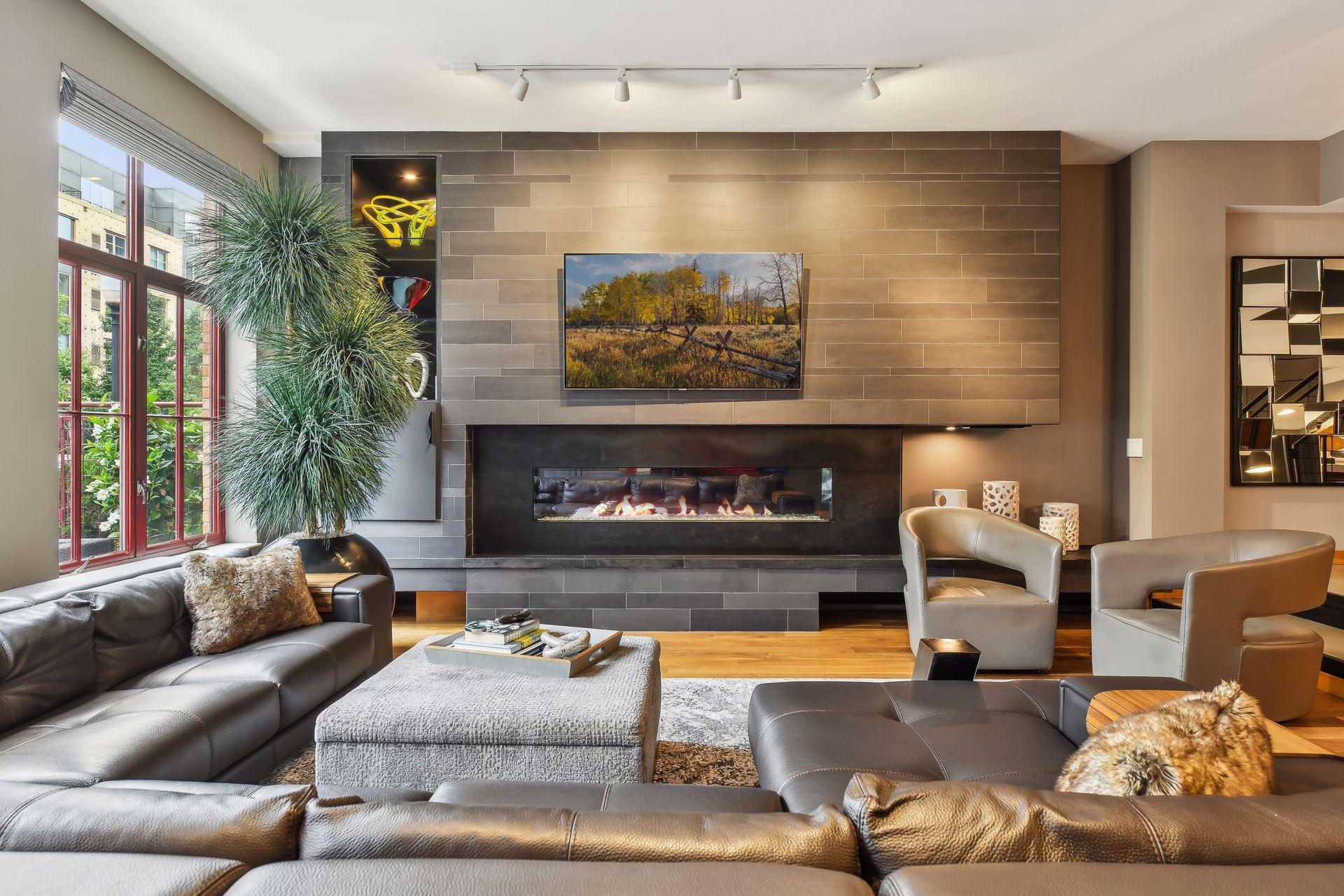 600 S 2nd Street Unit: S108