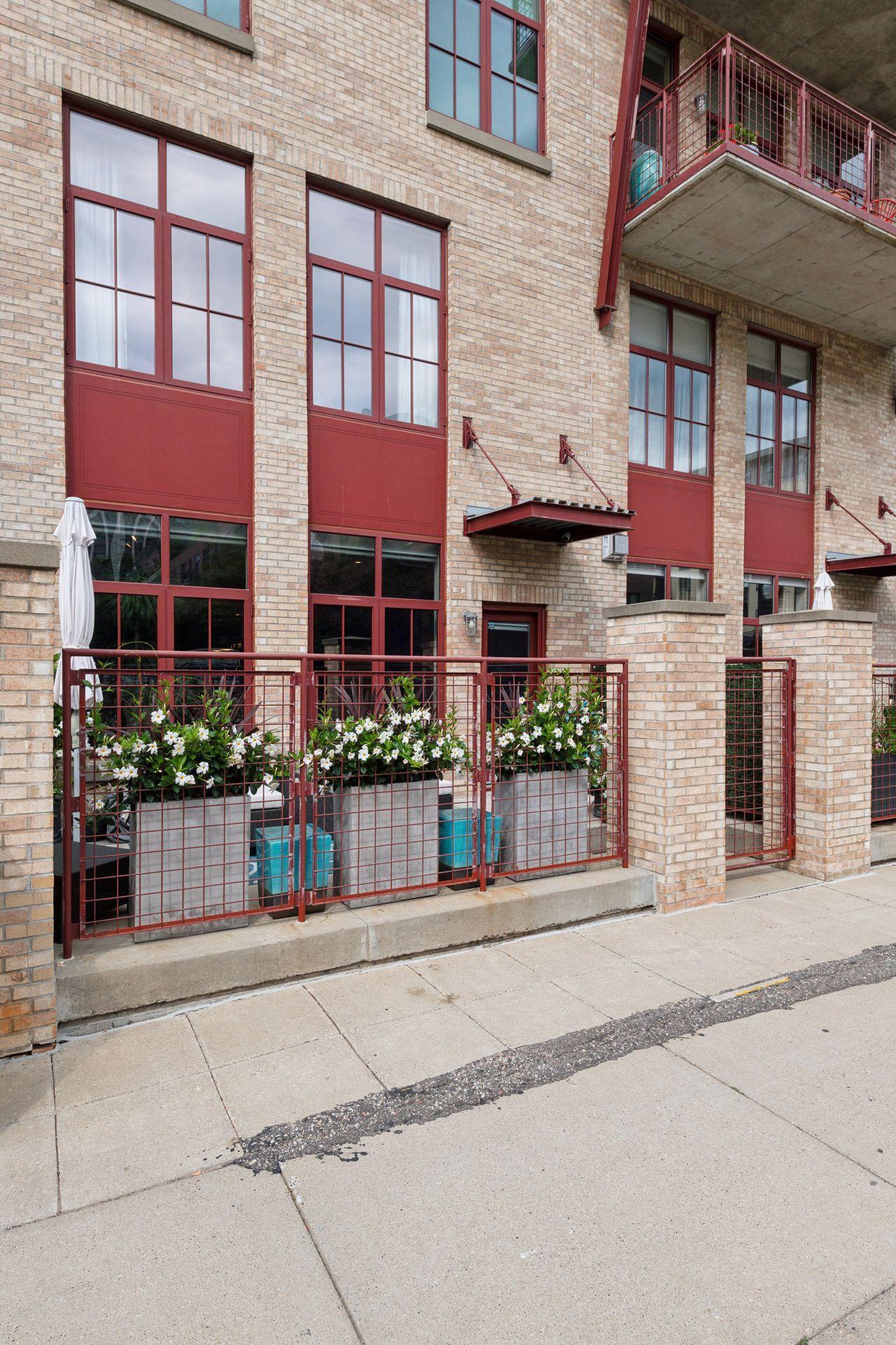 600 S 2nd Street Unit: S108