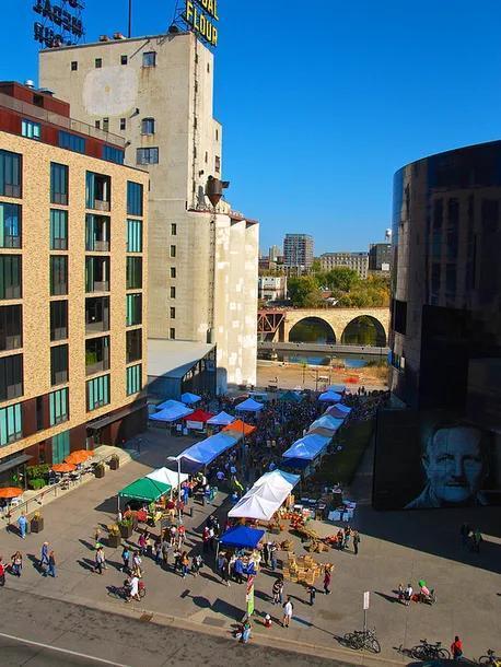 750 S 2nd Street Unit: 604