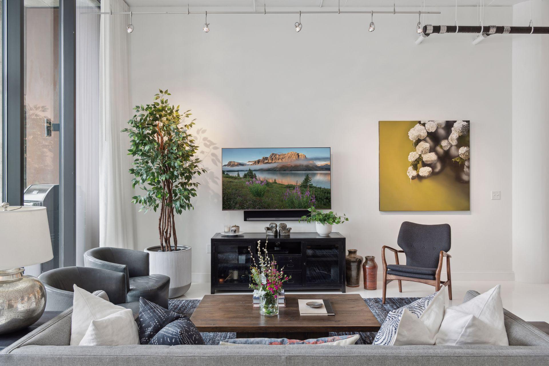 750 S 2nd Street Unit: 604
