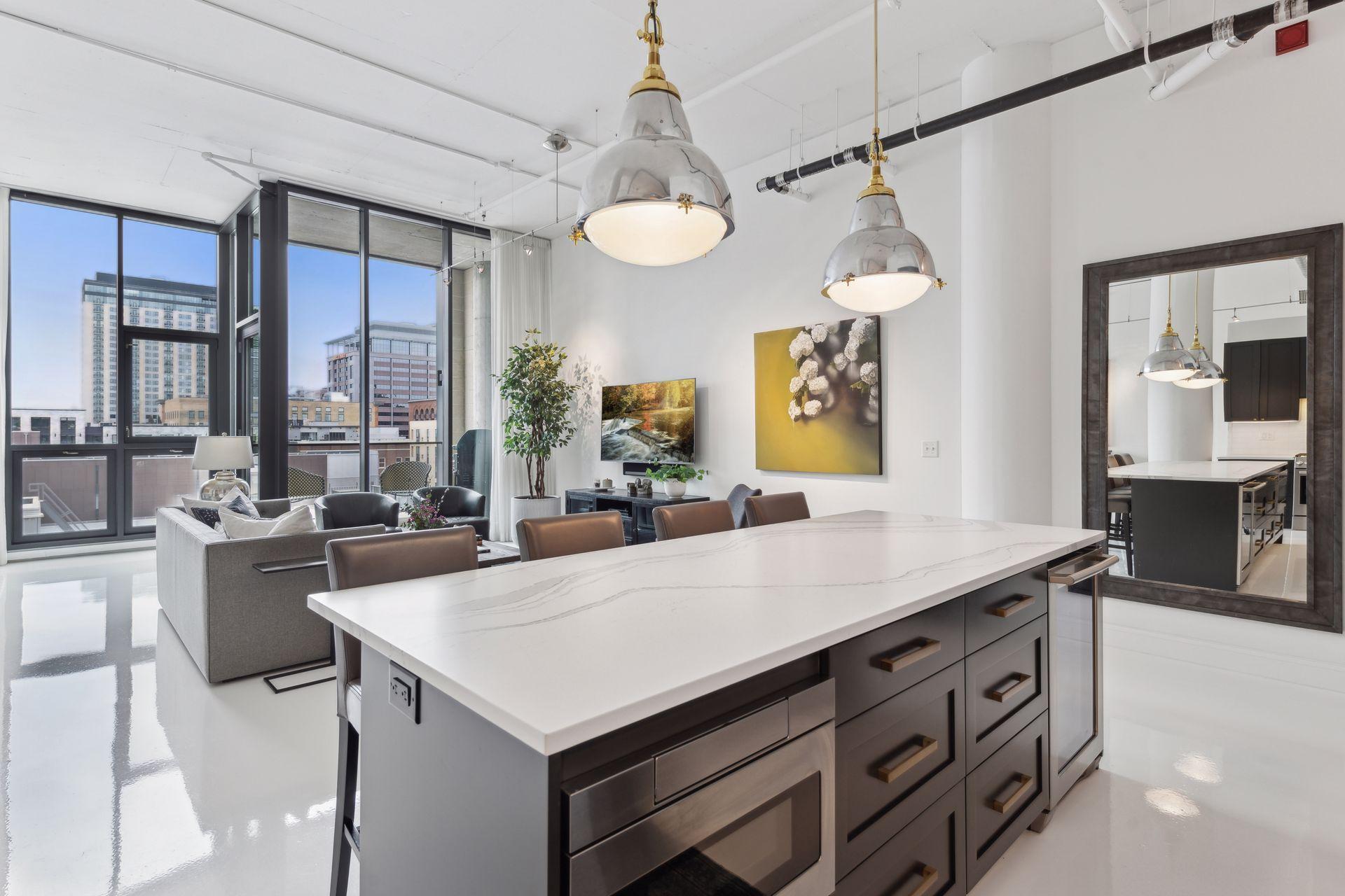 750 S 2nd Street Unit: 604