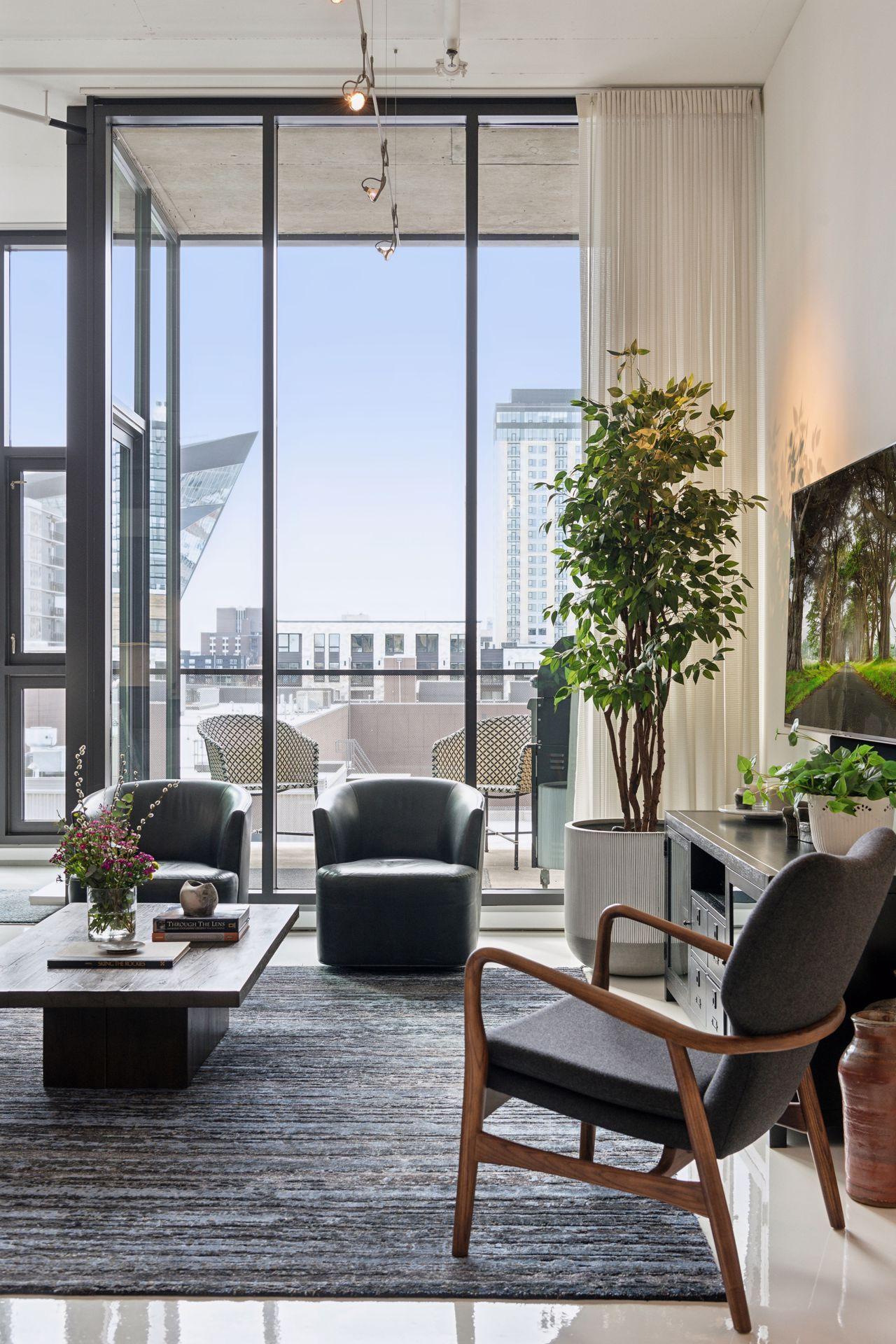 750 S 2nd Street Unit: 604