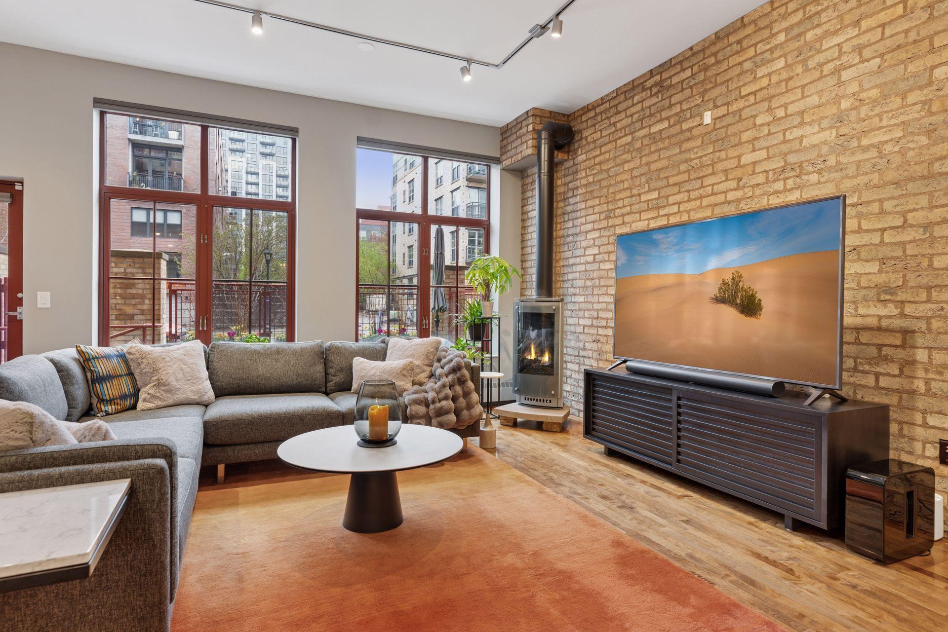600 S 2nd Street Unit: S104