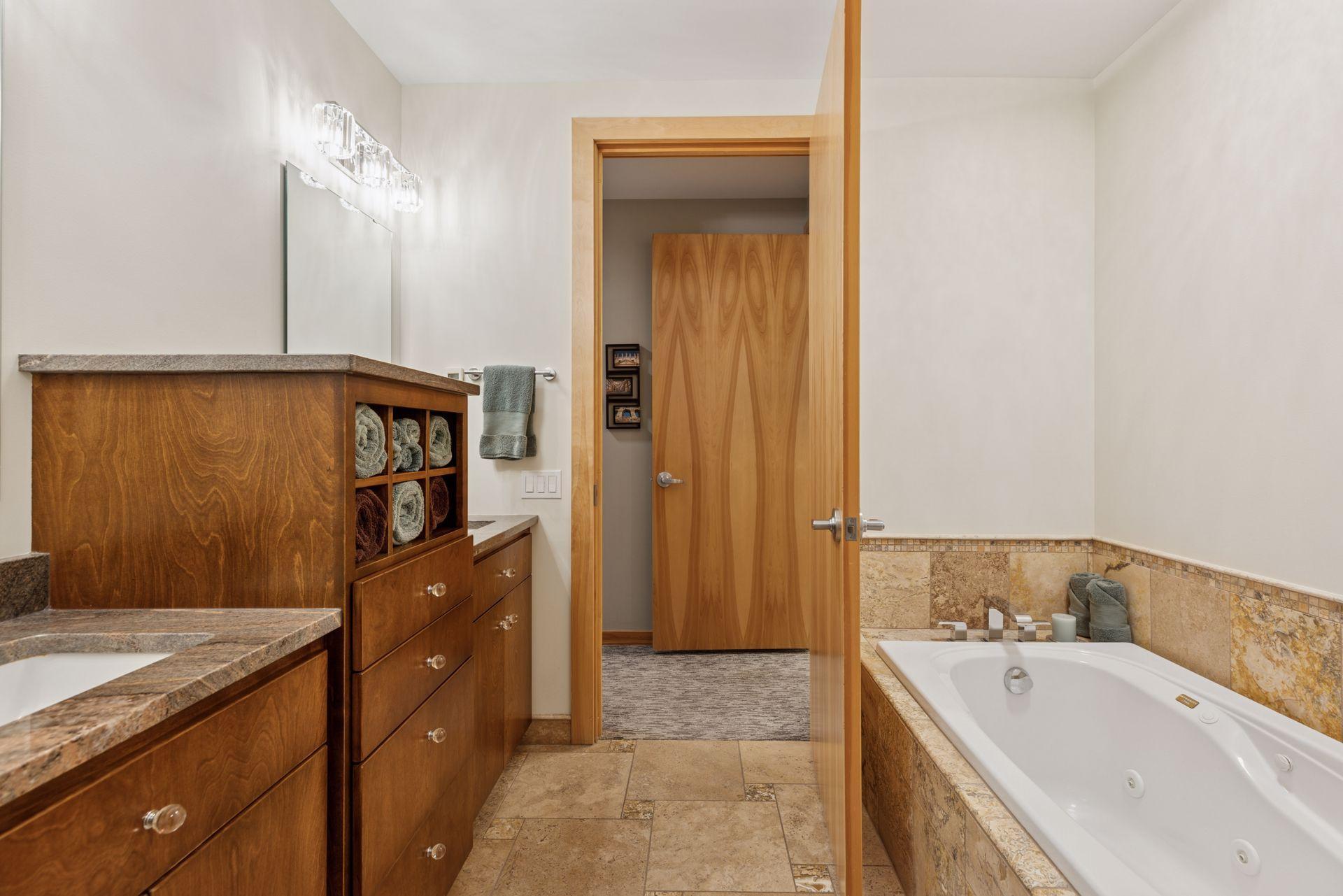 600 S 2nd Street Unit: S104